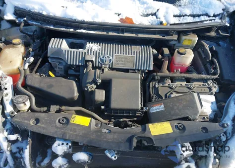 2014 Toyota Prius Three z USA, uszkodzony, nr VIN JTDKN3DU6E1809996